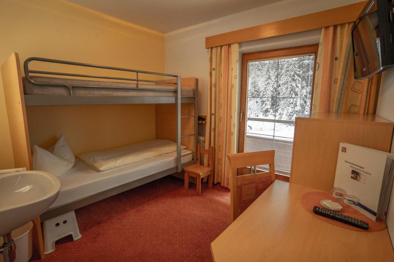 Hotel Waldesruh Oetz